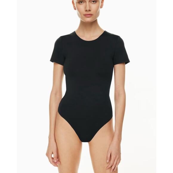 NWOT Aritzia Babaton Contoured Crewneck Bodysuit Small - Picture 1 of 6